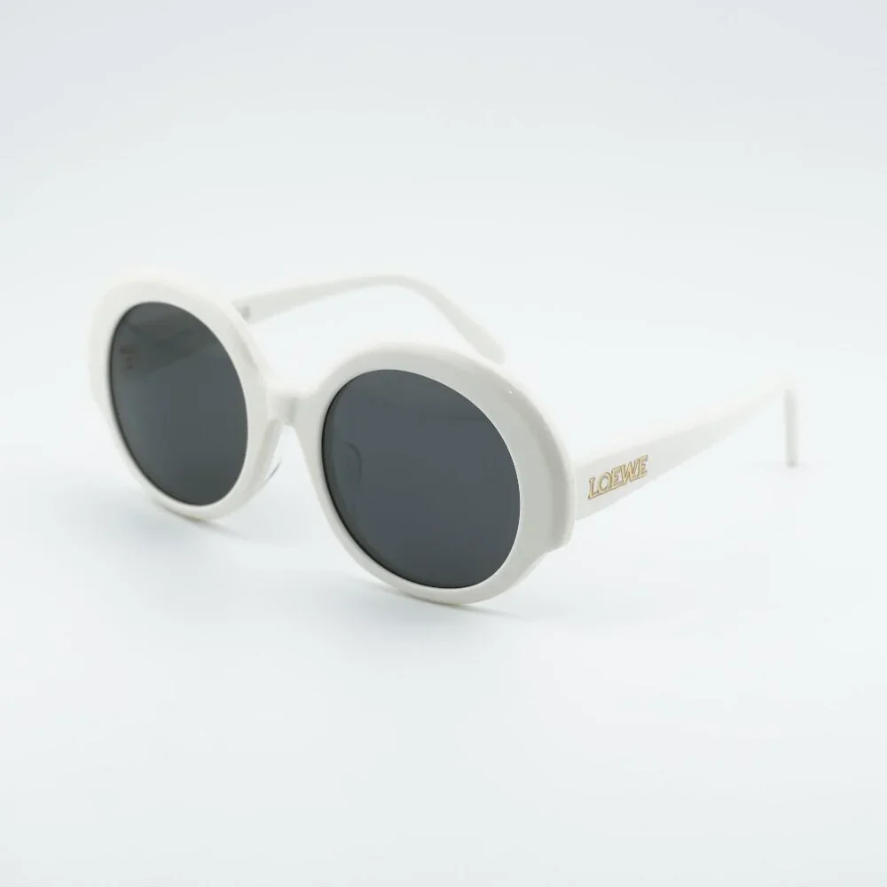 Loewe LW40135F 25A Sunglasses White Round Frame, Grey Lenses